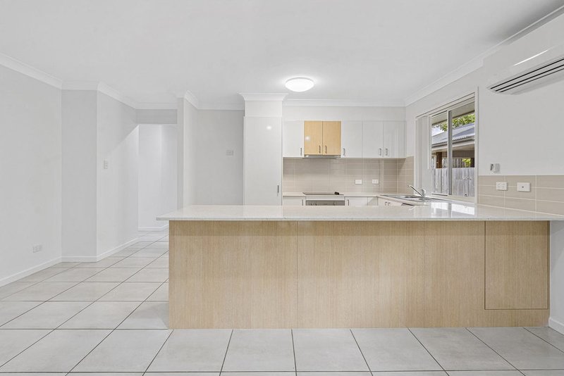 Photo - 24 Jotownn Drive, Coomera QLD 4209 - Image 3