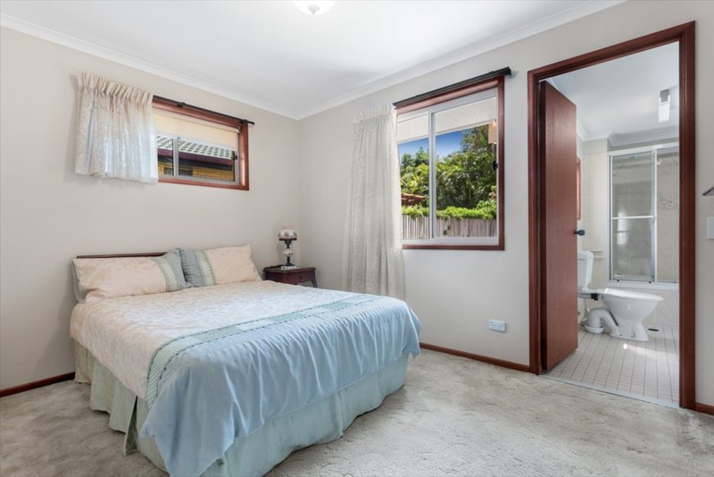 Photo - 24 Kakanui Street, Aspley QLD 4034 - Image 11