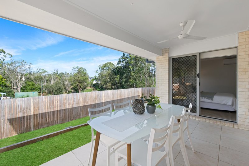 Photo - 24 Kate Court, Murrumba Downs QLD 4503 - Image 3