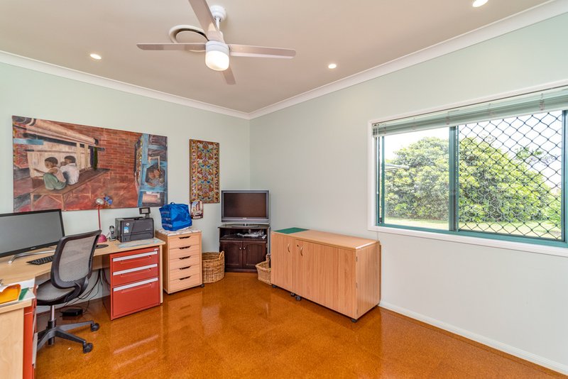 Photo - 24 Kathleen Cres , Beaudesert QLD 4285 - Image 6