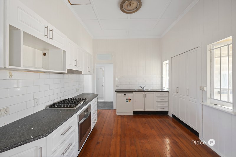 Photo - 24 Katoomba Avenue, Hawthorne QLD 4171 - Image 12