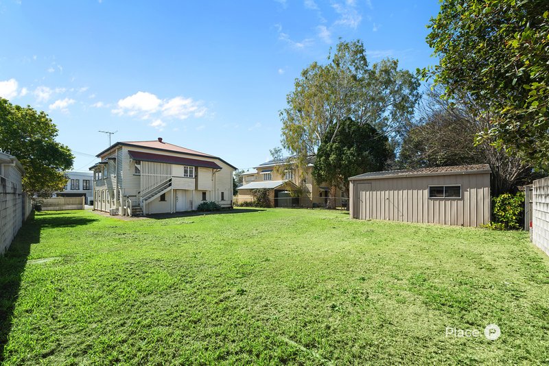 Photo - 24 Katoomba Avenue, Hawthorne QLD 4171 - Image 18