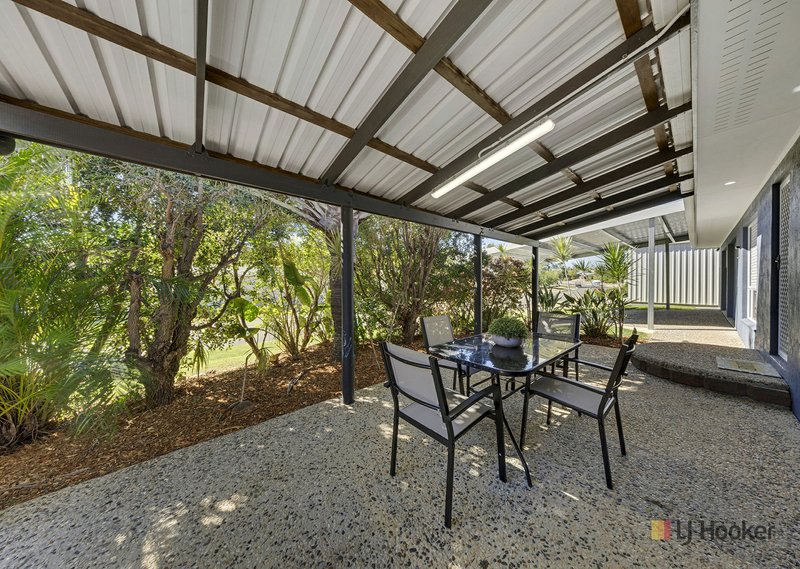 Photo - 24 Keating Street, Tannum Sands QLD 4680 - Image 14
