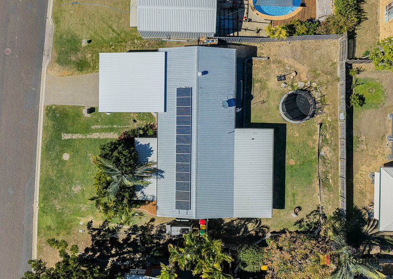 Photo - 24 Keating Street, Tannum Sands QLD 4680 - Image 18