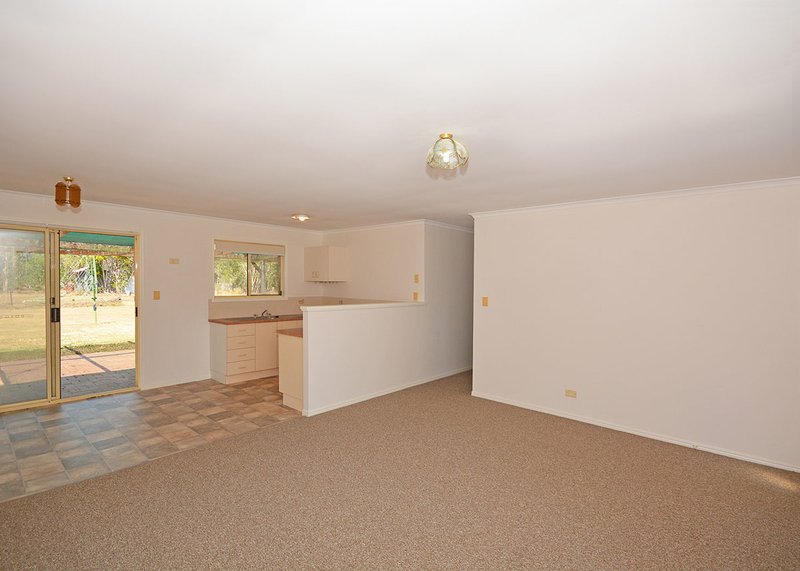 Photo - 24 Keen Road, Howard QLD 4659 - Image 4