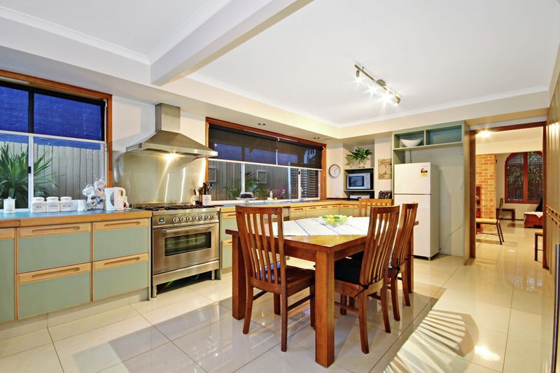 Photo - 24 Keith Street, Clayfield QLD 4011 - Image 6