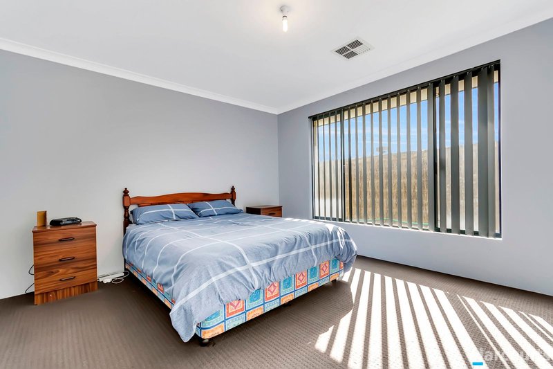 Photo - 24 Kendari Road, Clarkson WA 6030 - Image 7