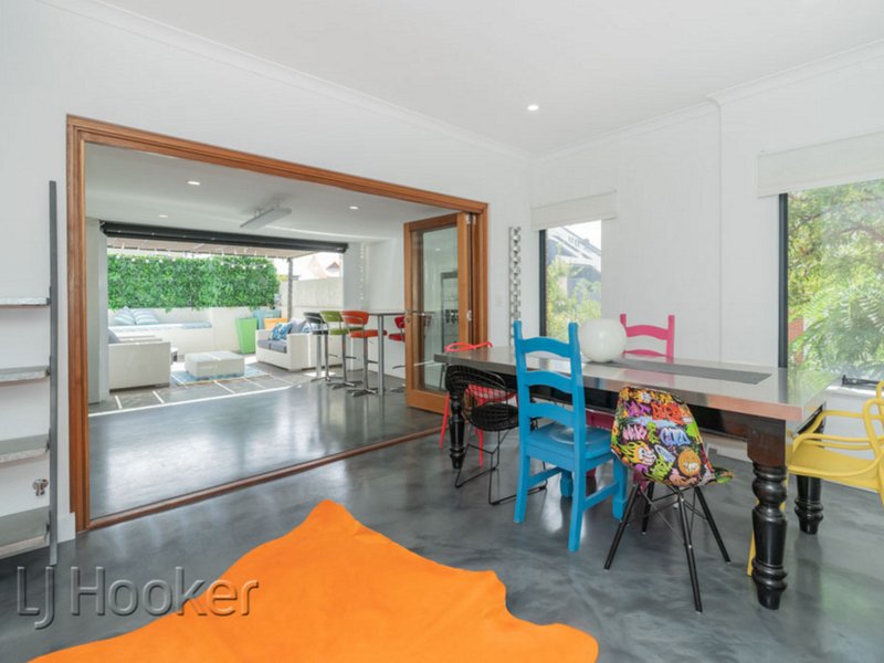 Photo - 24 Kensington Street, East Perth WA 6004 - Image 2