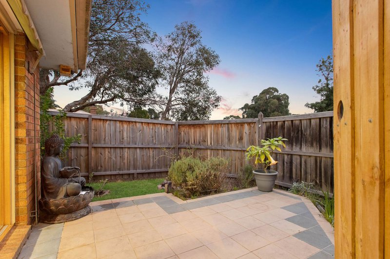 Photo - 24 Kerry Street, Langwarrin VIC 3910 - Image 10