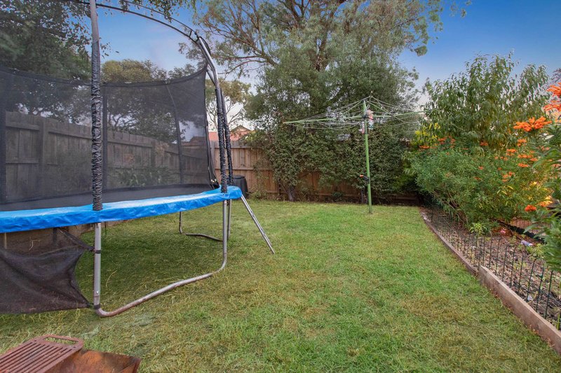 Photo - 24 Kerry Street, Langwarrin VIC 3910 - Image 19