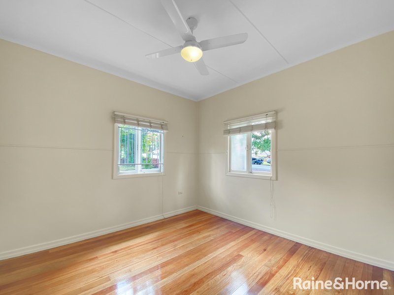 Photo - 24 Killarney Avenue, Darra QLD 4076 - Image 9