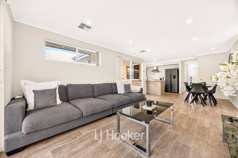 Photo - 24 Kingfisher Road, Eglinton WA 6034 - Image 6