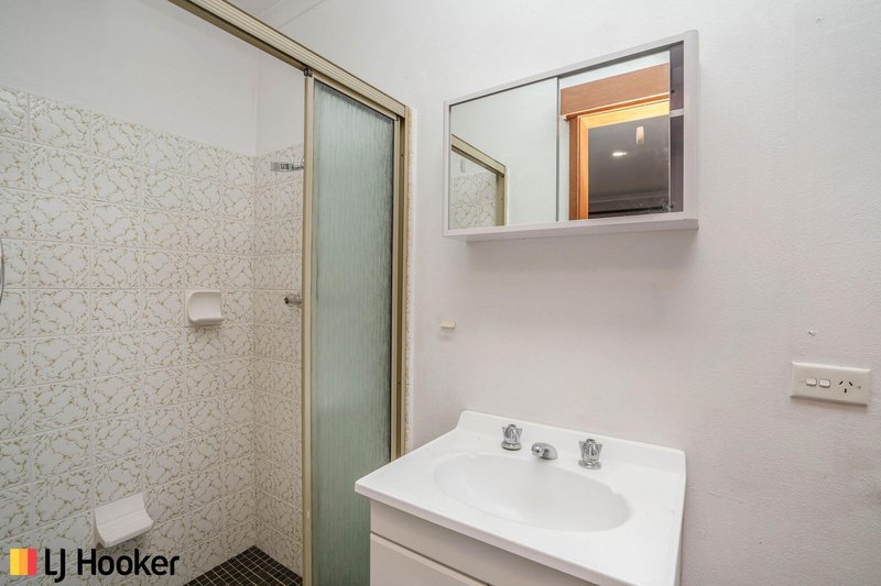 Photo - 24 Kingston Street, Evatt ACT 2617 - Image 10