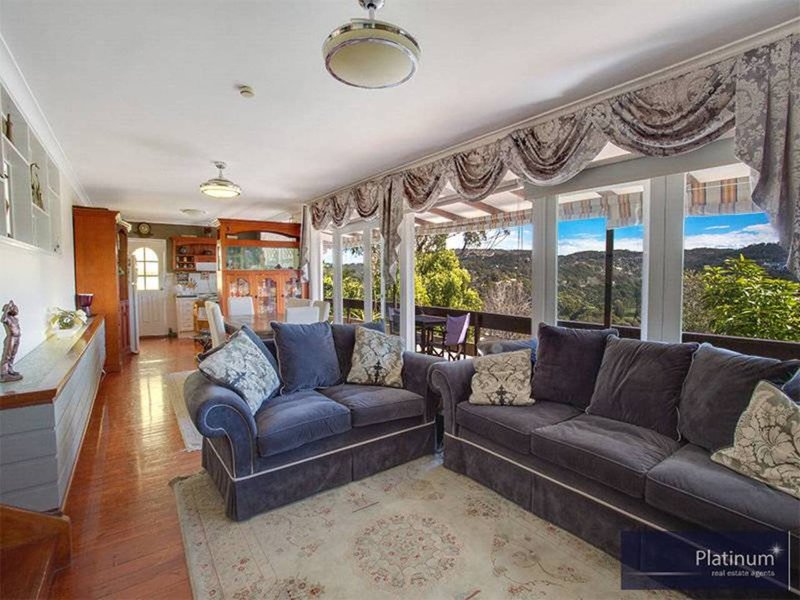 Photo - 24 Kirkstone Road, Wheeler Heights NSW 2097 - Image 2