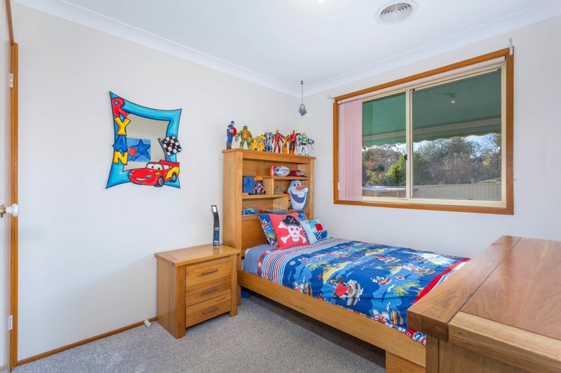 Photo - 24 Kneebone Street, Bonython ACT 2905 - Image 15