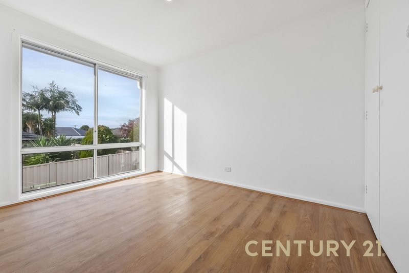 Photo - 24 Kuringgai Crescent, Noble Park VIC 3174 - Image 13