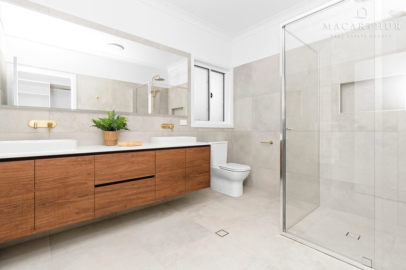 Photo - 24 Lacebark Drive, Forest Hill NSW 2651 - Image 17