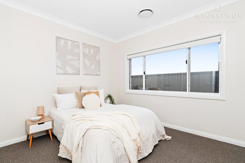 Photo - 24 Lacebark Drive, Forest Hill NSW 2651 - Image 18