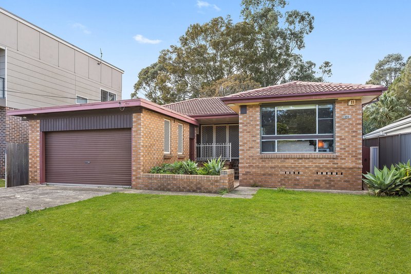 24 Lake Entrance Road, Oak Flats NSW 2529