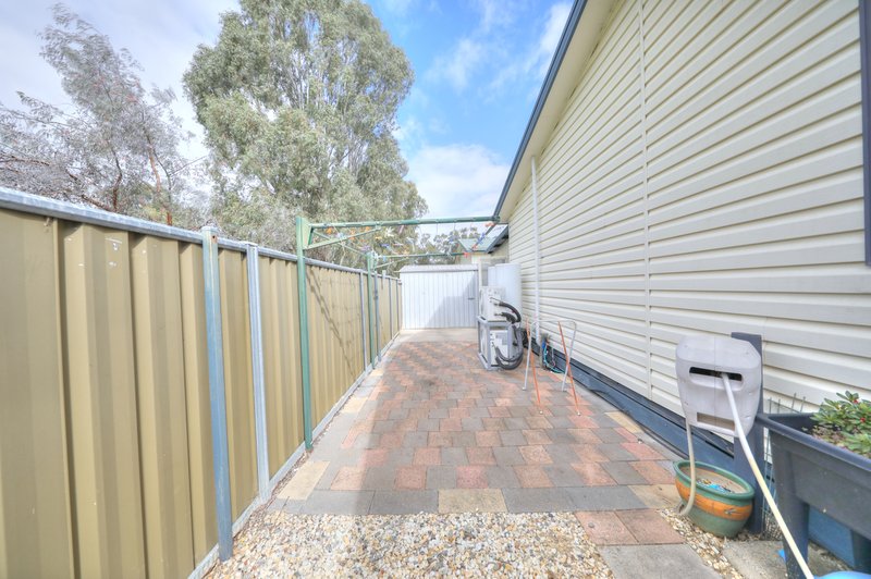 Photo - 24 Lakeside Drive, Cobram VIC 3644 - Image 17