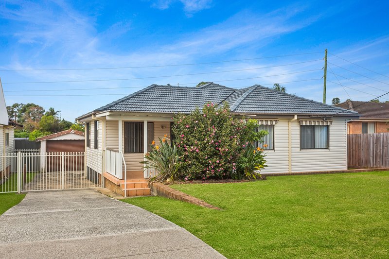 Photo - 24 Landy Drive, Mount Warrigal NSW 2528 - Image 1