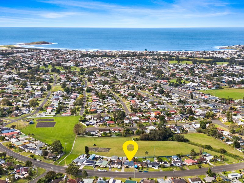 Photo - 24 Landy Drive, Mount Warrigal NSW 2528 - Image 10