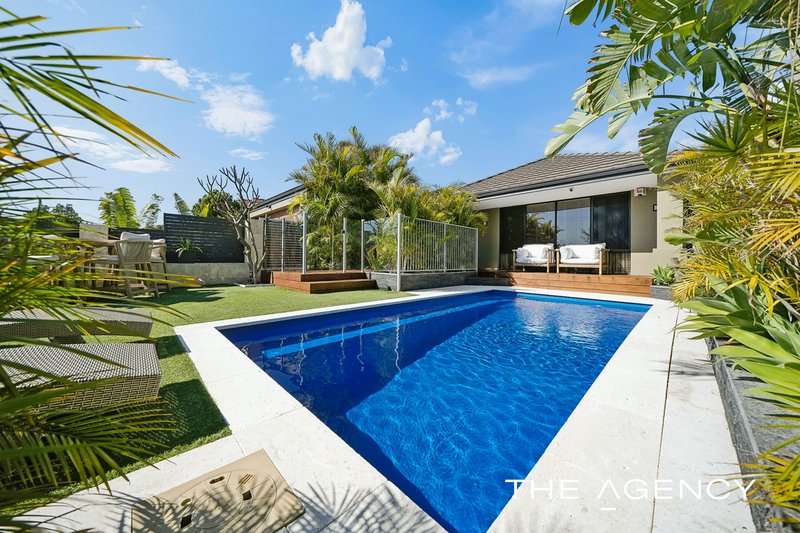 Photo - 24 Langford Boulevard, Madeley WA 6065 - Image 1