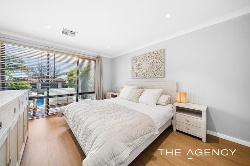 Photo - 24 Langford Boulevard, Madeley WA 6065 - Image 4