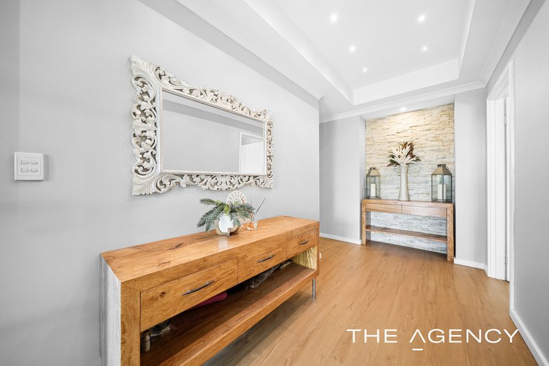 Photo - 24 Langford Boulevard, Madeley WA 6065 - Image 8