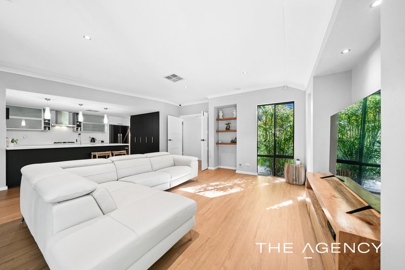 Photo - 24 Langford Boulevard, Madeley WA 6065 - Image 14
