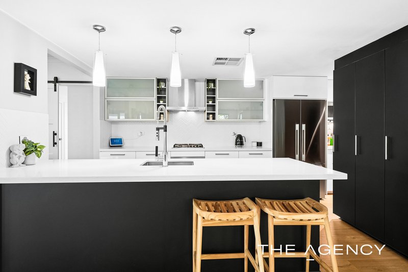 Photo - 24 Langford Boulevard, Madeley WA 6065 - Image 17