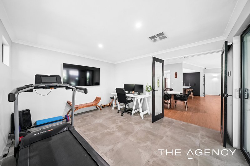 Photo - 24 Langford Boulevard, Madeley WA 6065 - Image 21