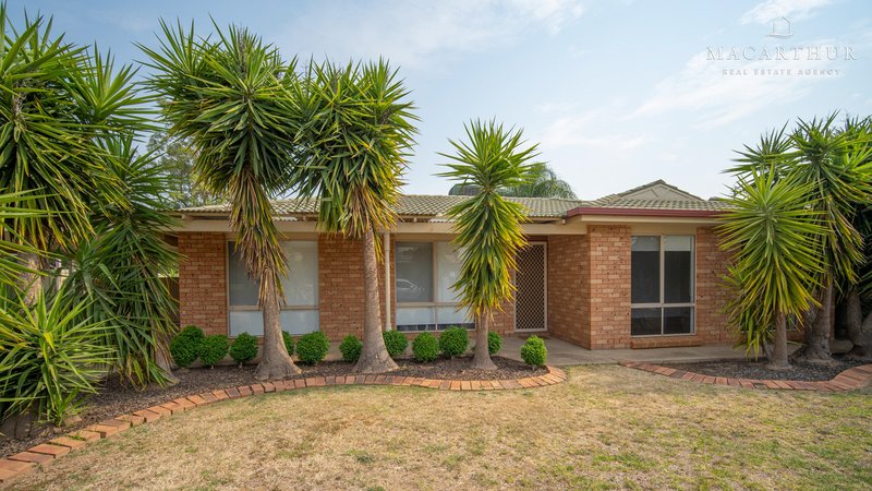 Photo - 24 Langi Crescent, Glenfield Park NSW 2650 - Image