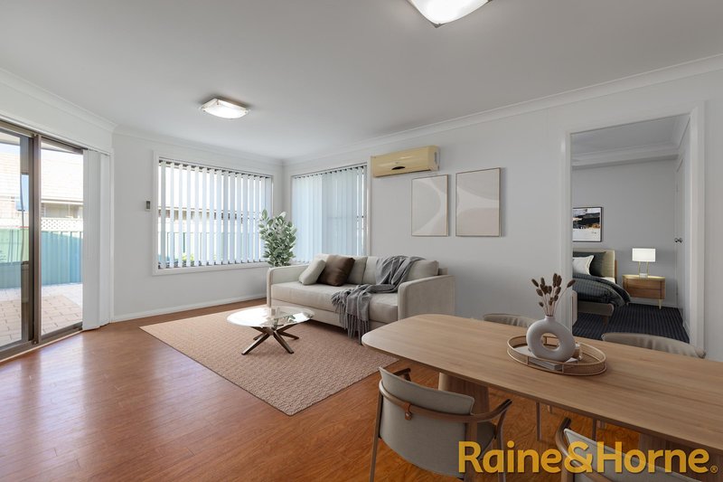 Photo - 24 Lansdowne Drive, Dubbo NSW 2830 - Image 4