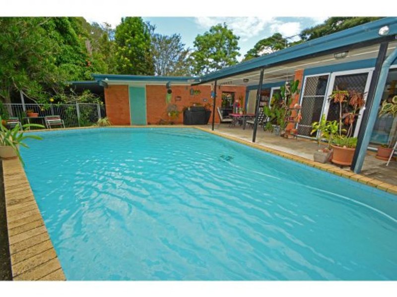 Photo - 24 Larwood Street, Upper Mount Gravatt QLD 4122 - Image 2