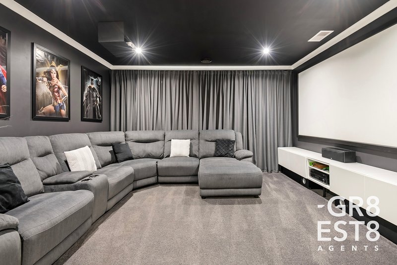 Photo - 24 Lemon Grove, Cranbourne West VIC 3977 - Image 9