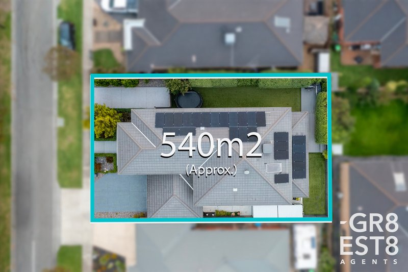 Photo - 24 Lemon Grove, Cranbourne West VIC 3977 - Image 28