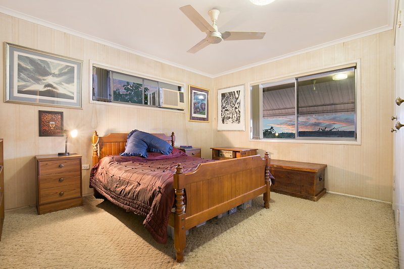 Photo - 24 Lenore Crescent, Springwood QLD 4127 - Image 9