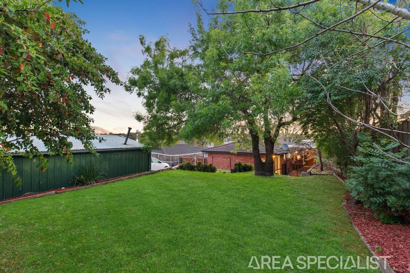 Photo - 24 Leonard Drive, Langwarrin VIC 3910 - Image 14