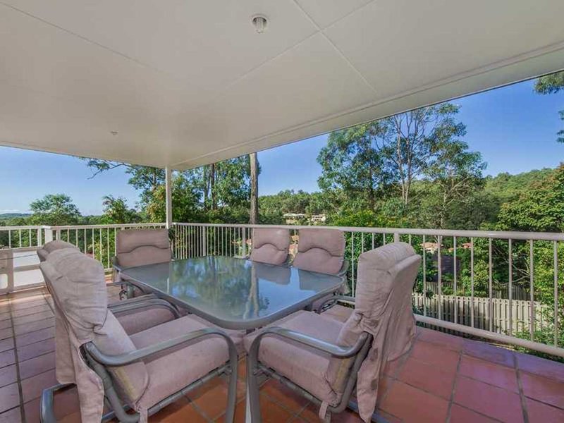 Photo - 24 Leopard Avenue, Elanora QLD 4221 - Image 8