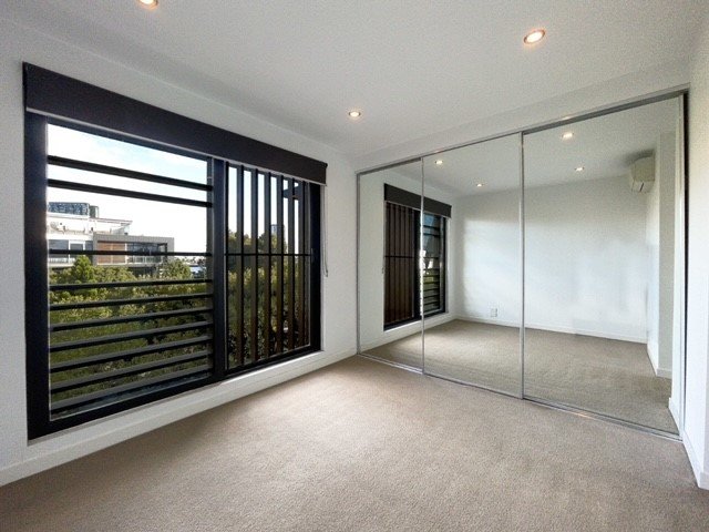 Photo - 24 Leven Avenue, Docklands VIC 3008 - Image 11