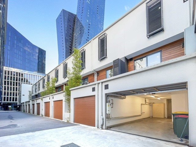 Photo - 24 Leven Avenue, Docklands VIC 3008 - Image 14