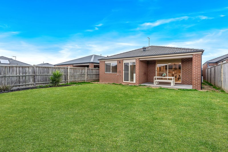 Photo - 24 Liberty Crescent, Beveridge VIC 3753 - Image 25