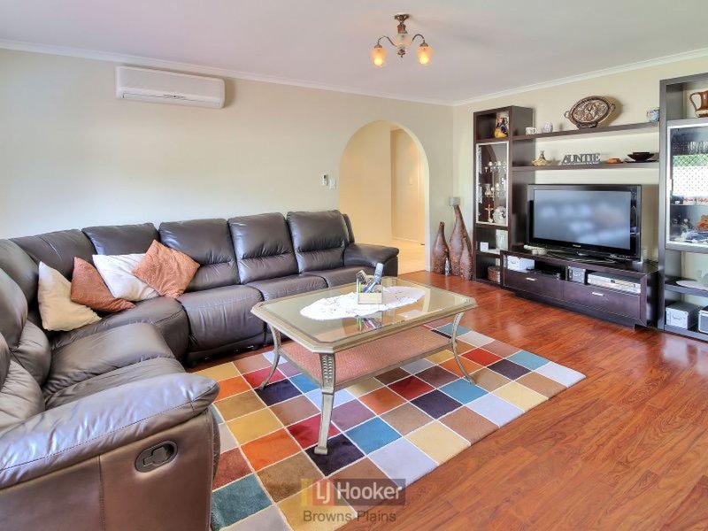 Photo - 24 Lilly Pilly Street, Crestmead QLD 4132 - Image 11