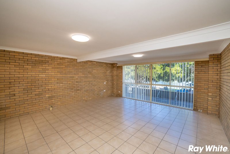 Photo - 2/4 Little Street, Forster NSW 2428 - Image 1