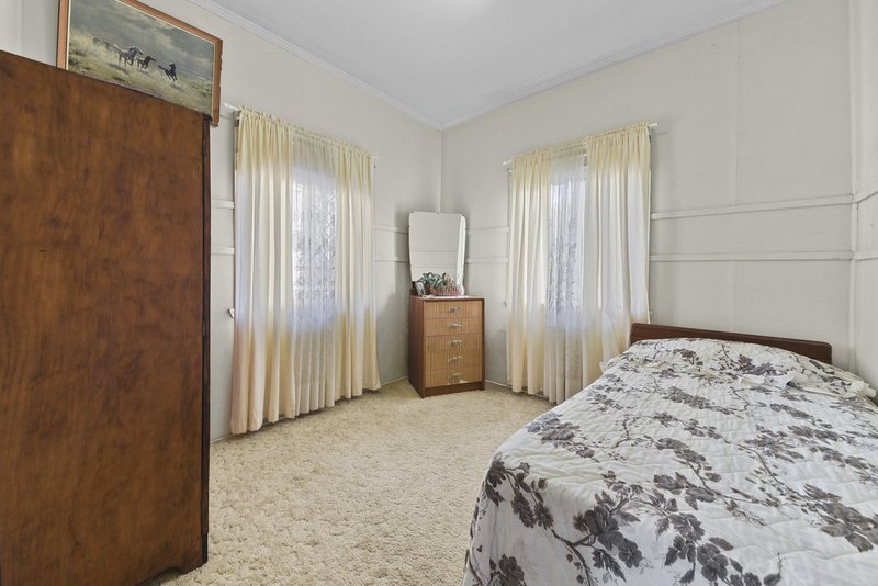 Photo - 24 Lloyd Street, Brighton QLD 4017 - Image 8