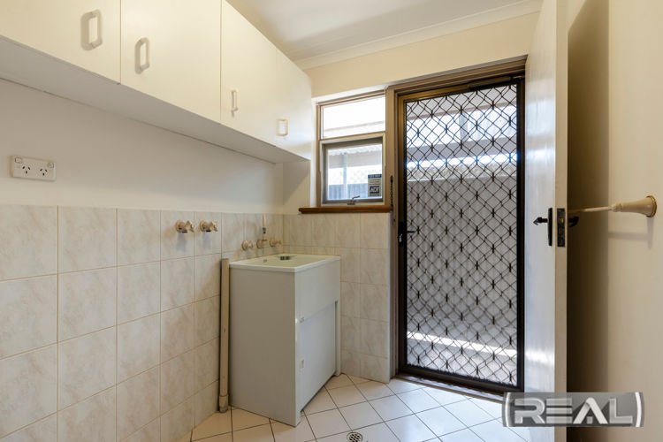 Photo - 24 Lobelia Road, Modbury North SA 5092 - Image 24