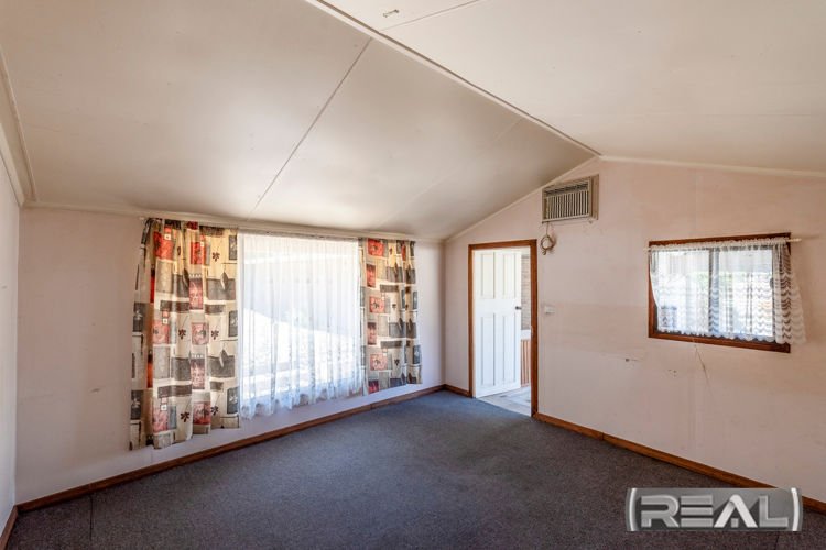 Photo - 24 Lobelia Road, Modbury North SA 5092 - Image 25