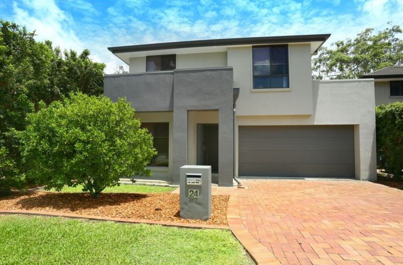 Photo - 24 Lockwood Place, Molendinar QLD 4214 - Image 3