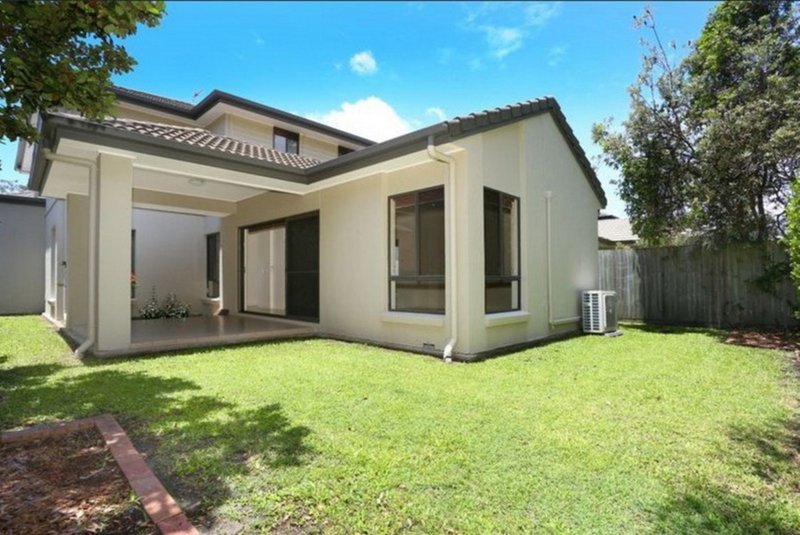 Photo - 24 Lockwood Place, Molendinar QLD 4214 - Image 14